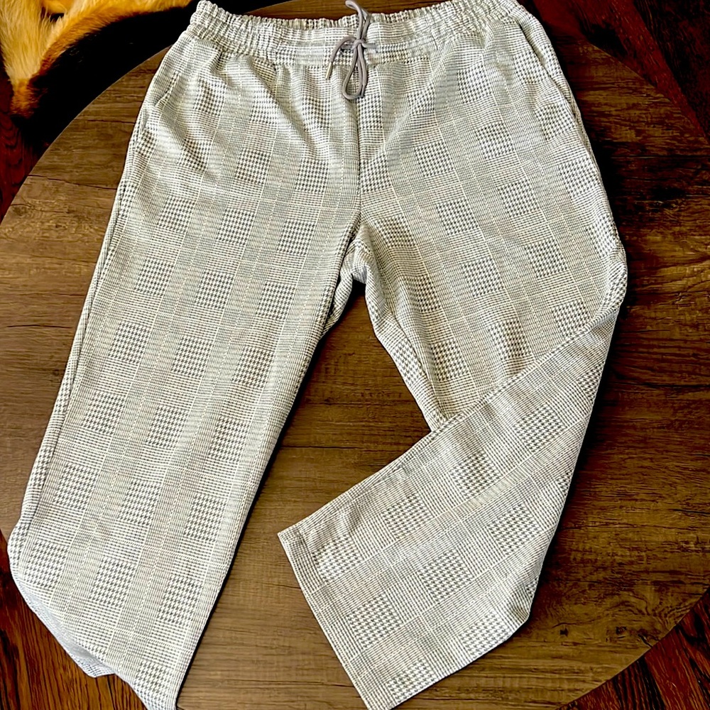 Pull on drawstring pants